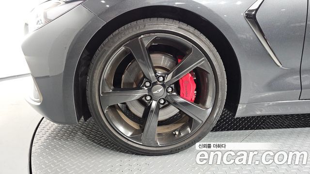 Genesis G70 2.0T Sport Package 2018 — фото 5