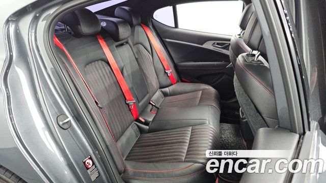 Genesis G70 2.0T Sport Package 2018 — фото 11