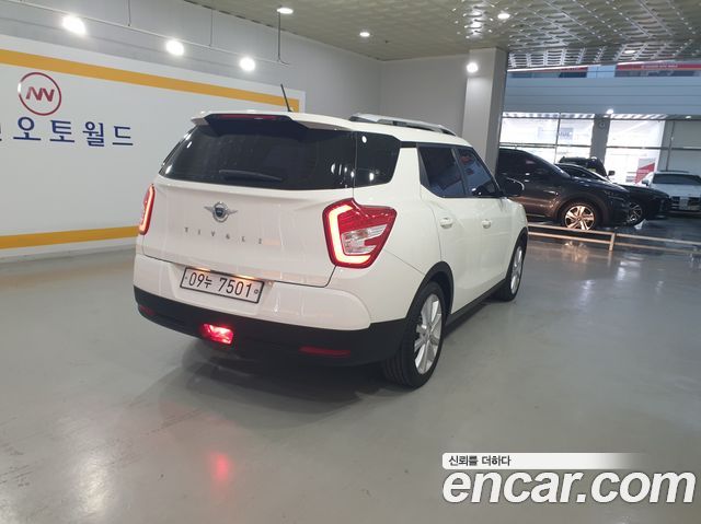 KG Mobility (SsangYong) Tivoli Air Diesel IX 2WD 2017 — фото 4