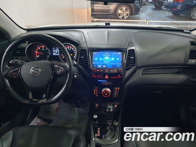 KG Mobility (SsangYong) Tivoli Air Diesel IX 2WD 2017 — фото 8