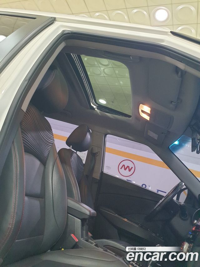 KG Mobility (SsangYong) Tivoli Air Diesel IX 2WD 2017 — фото 19