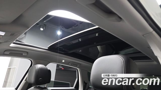 Volkswagen Touareg (III) 3.0 TDI Premium 2023 — фото 16