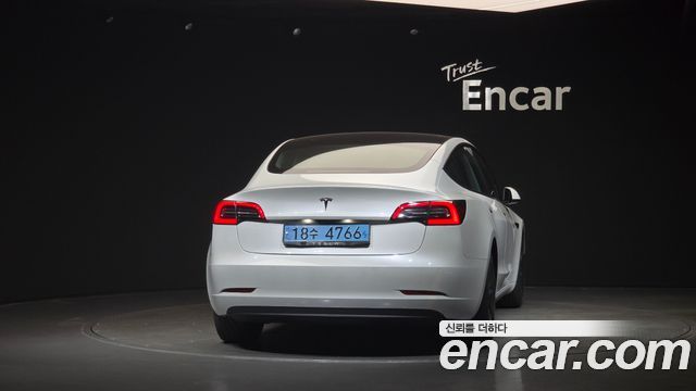 Tesla Model 3 RWD 2022 — фото 4