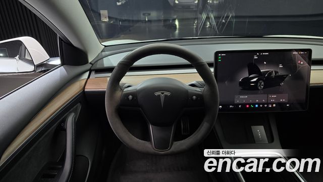 Tesla Model 3 RWD 2022 — фото 13
