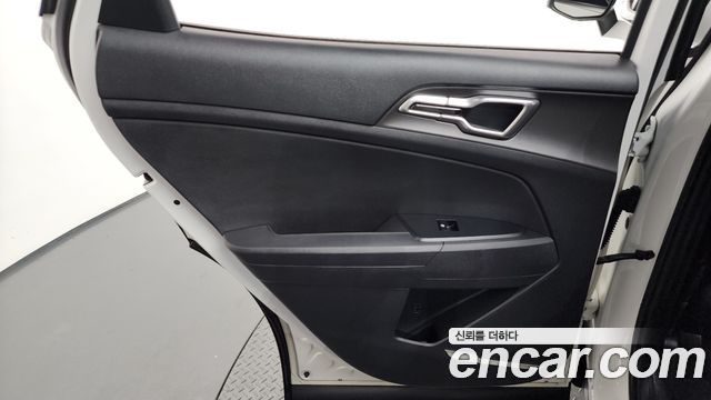 Kia Sportage (V) LPG 2.0 2WD Prestige 2025 — фото 25