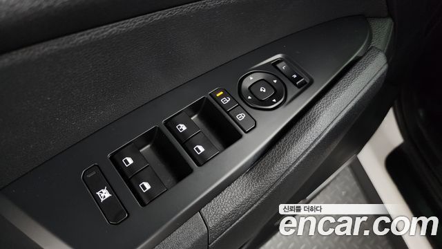 Kia Sportage (V) LPG 2.0 2WD Prestige 2025 — фото 33