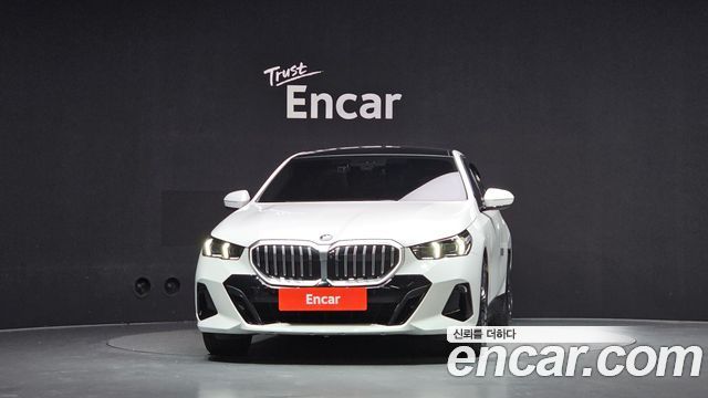 BMW 5 Series (G60) 530e M Sport 2024 — фото 3