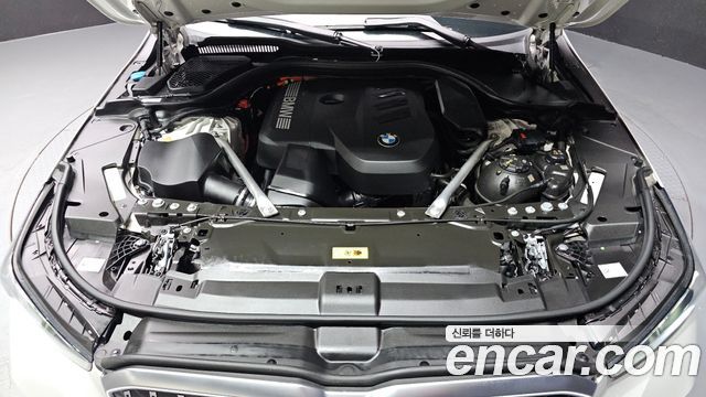 BMW 5 Series (G60) 530e M Sport 2024 — фото 6