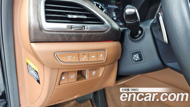 Genesis G90 5.0 AWD Limousine Prestige 2020 — фото 16