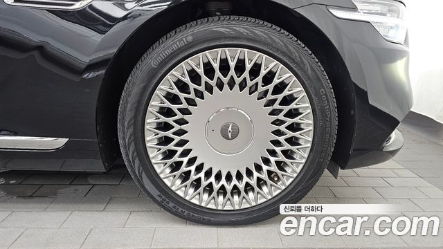 Genesis G90 5.0 AWD Limousine Prestige 2020 — фото 21