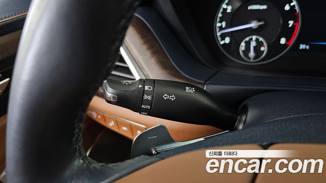 Genesis G90 5.0 AWD Limousine Prestige 2020 — фото 28