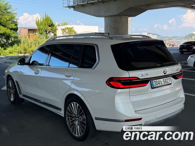 BMW X7 (G07) xDrive 40d Design Pure Excellence 7-Seater 2025 — фото 3