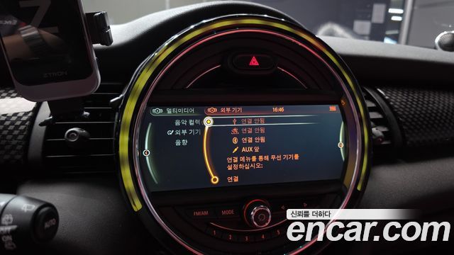 MINI Cooper S Standard Third Generation 2014 — фото 16