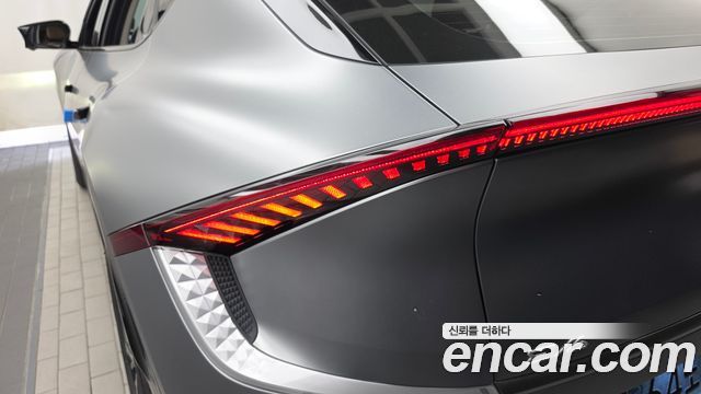 Kia EV6 Long Range Earth 2022 — фото 23