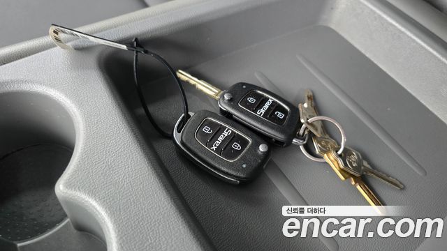 Hyundai Grand Starex Freezer car 2020 — фото 18