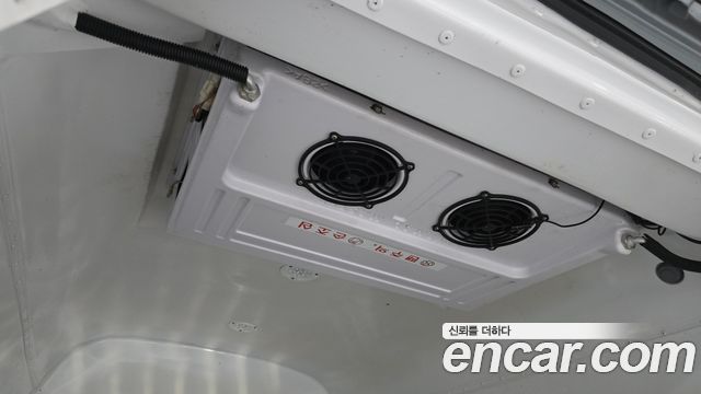 Hyundai Grand Starex Freezer car 2020 — фото 35