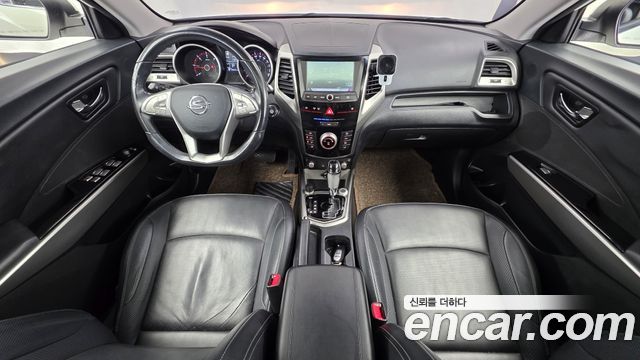 KG Mobility (SsangYong) Tivoli Diesel LX 2WD 2016 — фото 7