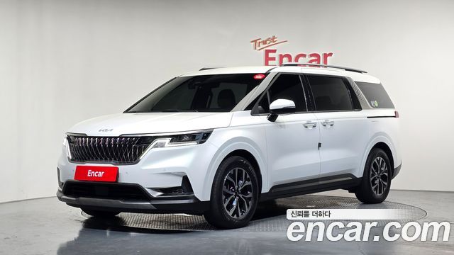 Kia Carnival (IV) Gasoline 9-Seater Noblesse 2023 — фото 1