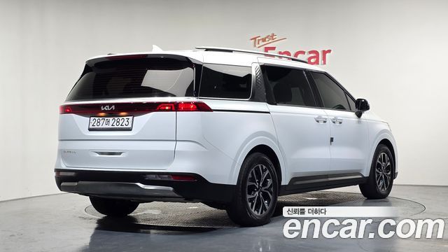 Kia Carnival (IV) Gasoline 9-Seater Noblesse 2023 — фото 2