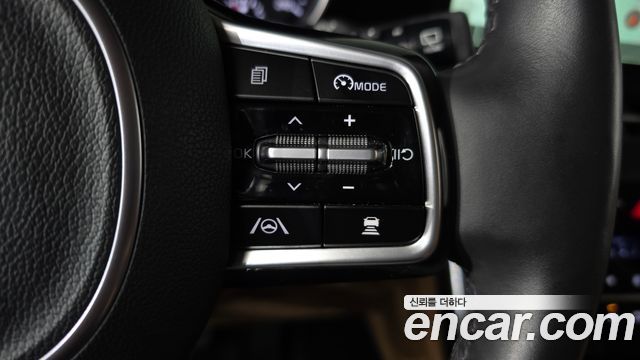 Kia Carnival (IV) Gasoline 9-Seater Noblesse 2023 — фото 16