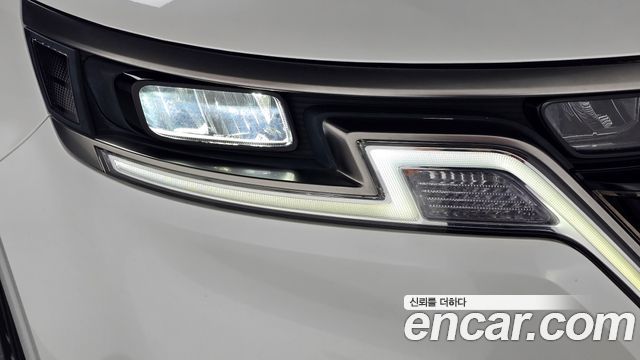 Kia Carnival (IV) Gasoline 9-Seater Noblesse 2023 — фото 22
