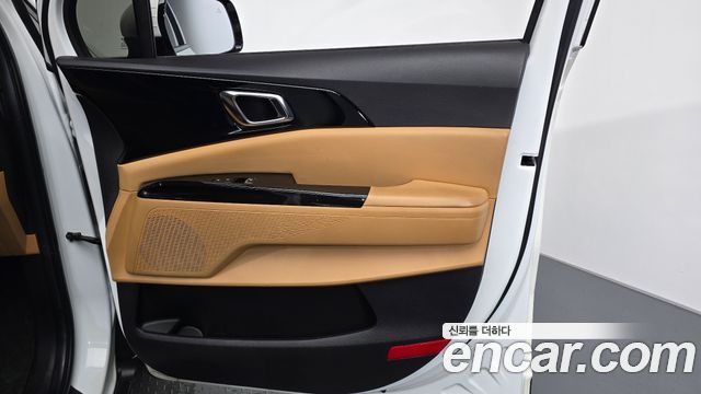 Kia Carnival (IV) Gasoline 9-Seater Noblesse 2023 — фото 24