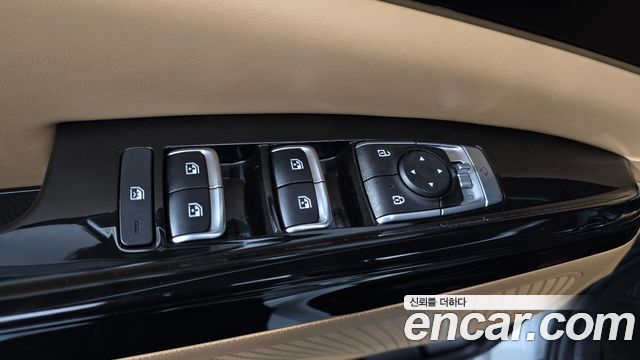 Kia Carnival (IV) Gasoline 9-Seater Noblesse 2023 — фото 29