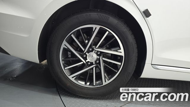 Hyundai Grandeur (IG) 2.5 Premium Choice 2020 — фото 5