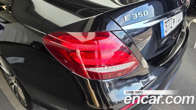 Mercedes-Benz E-Class (W213) E350 4MATIC AMG Line 2019 — фото 23