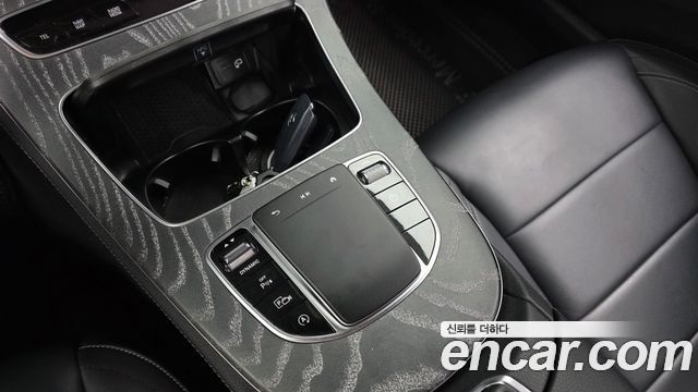 Mercedes-Benz E-Class (W213) E350 4MATIC AMG Line 2021 — фото 33