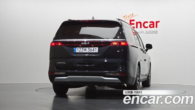 Kia Carnival (IV) Diesel 9-Seater Prestige 2023 — фото 4