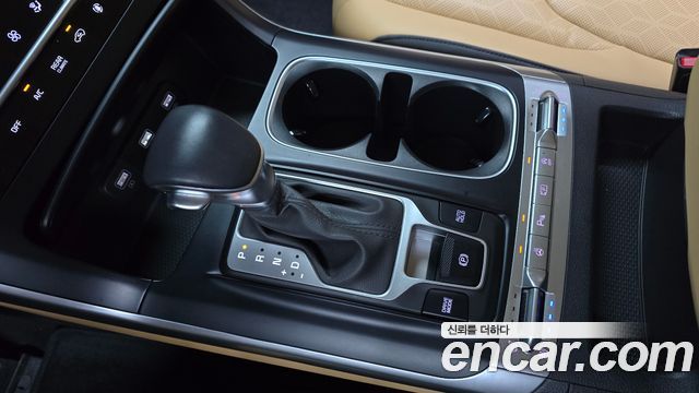 Kia Carnival (IV) Diesel 9-Seater Prestige 2023 — фото 9
