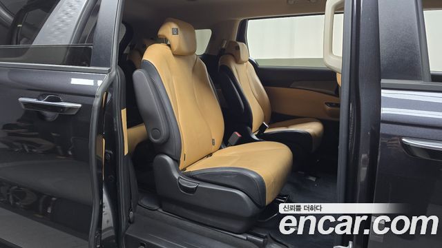 Kia Carnival (IV) Diesel 9-Seater Prestige 2023 — фото 12