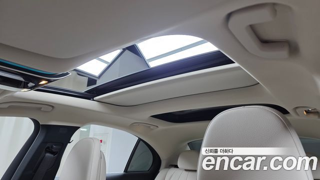 Mercedes-Benz E-Class (W214) E200 Avantgarde 2025 — фото 17
