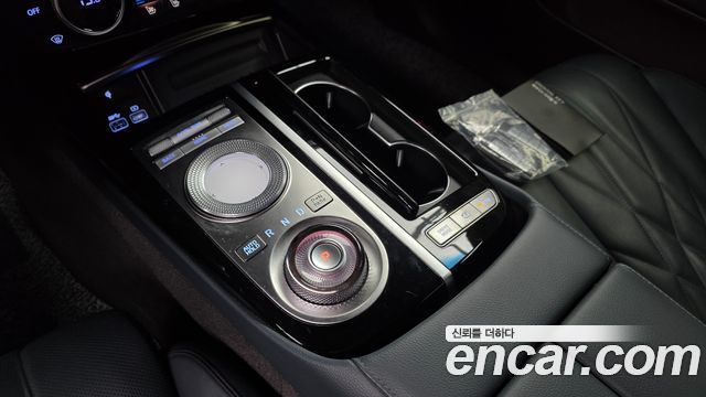 Genesis G80 (RG3) Gasoline 2.5 Turbo AWD 2022 — фото 9