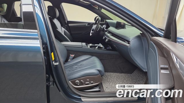 Genesis G80 (RG3) Gasoline 2.5 Turbo AWD 2022 — фото 11