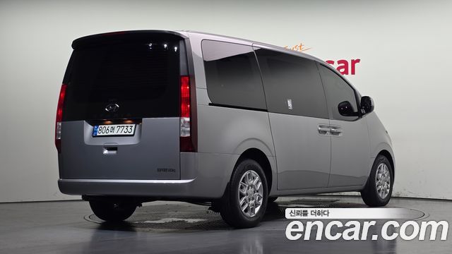 Hyundai Staria Cargo 3-Seater Modern 2022 — фото 2
