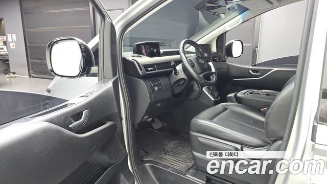 Hyundai Staria Cargo 3-Seater Modern 2022 — фото 10
