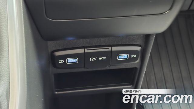 Hyundai Staria Cargo 3-Seater Modern 2022 — фото 12