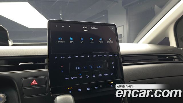 Hyundai Staria Cargo 3-Seater Modern 2022 — фото 18