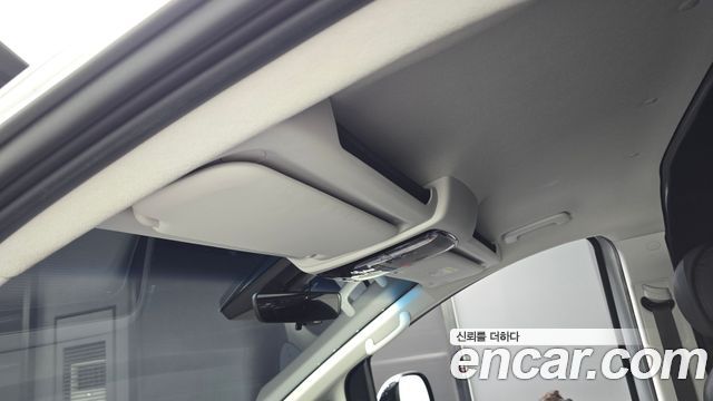 Hyundai Staria Cargo 3-Seater Modern 2022 — фото 19