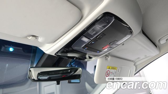 Hyundai Staria Cargo 3-Seater Modern 2022 — фото 20