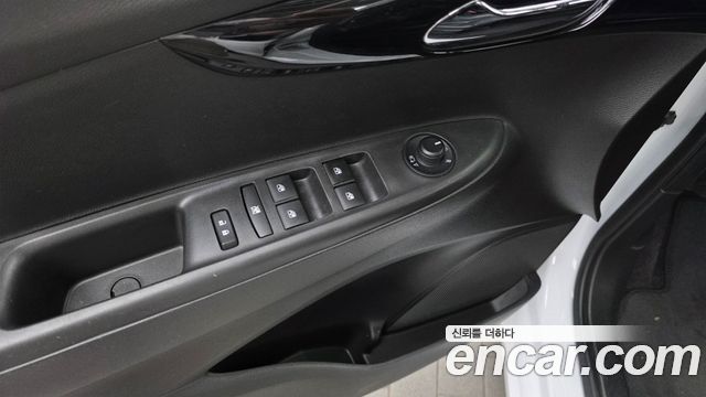 Chevrolet Spark Premier 2019 — фото 30