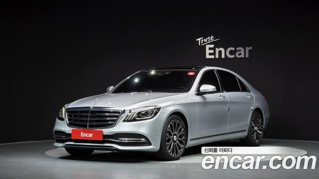 Mercedes-Benz S-Class (W222) S560L 4MATIC