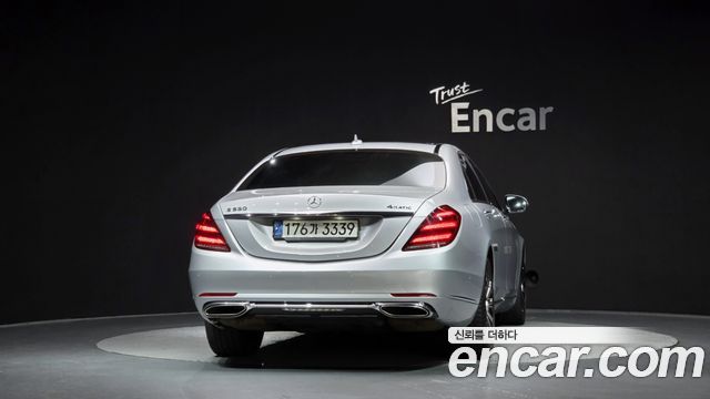 Mercedes-Benz S-Class (W222) S560L 4MATIC 2020 — фото 4
