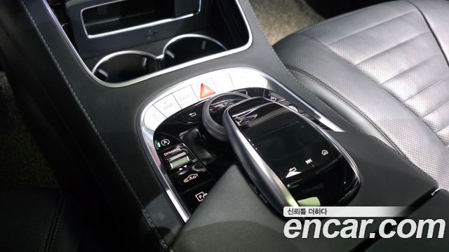 Mercedes-Benz S-Class (W222) S560L 4MATIC 2020 — фото 42