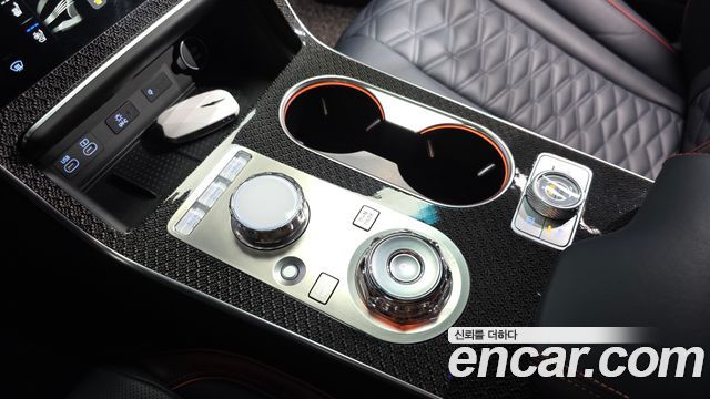 Genesis GV80 Coupe 2.5T Gasoline AWD 2024 — фото 9
