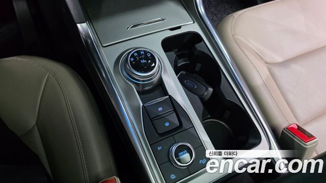 Ford Explorer (VI) 3.0 PHEV 2021 — фото 9