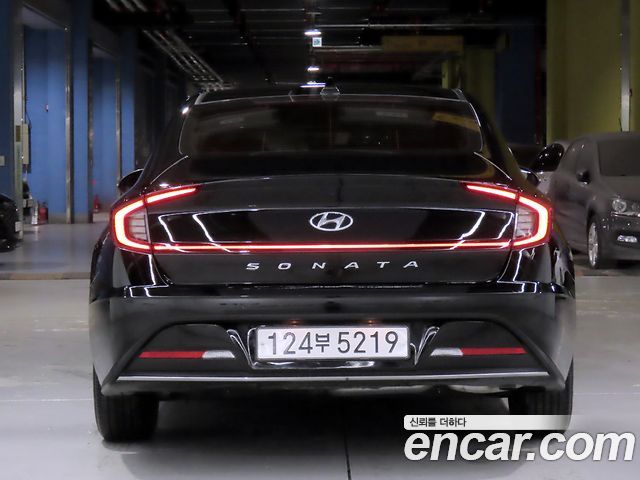 Hyundai Sonata Hybrid (DN8) Modern 2022 — фото 3