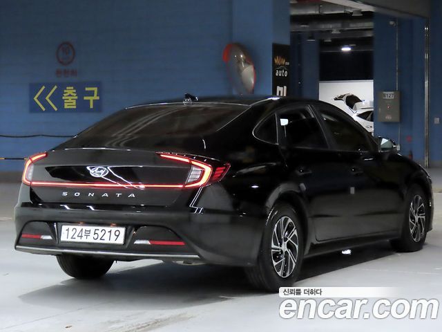 Hyundai Sonata Hybrid (DN8) Modern 2022 — фото 4